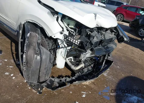 2018 Honda Cr-V Touring z USA, uszkodzony, nr VIN 5J6RW2H92JL032463